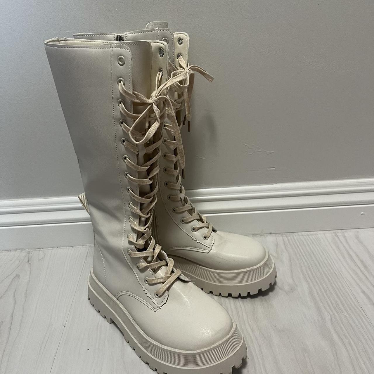 Off-White Women's White Boots (3)