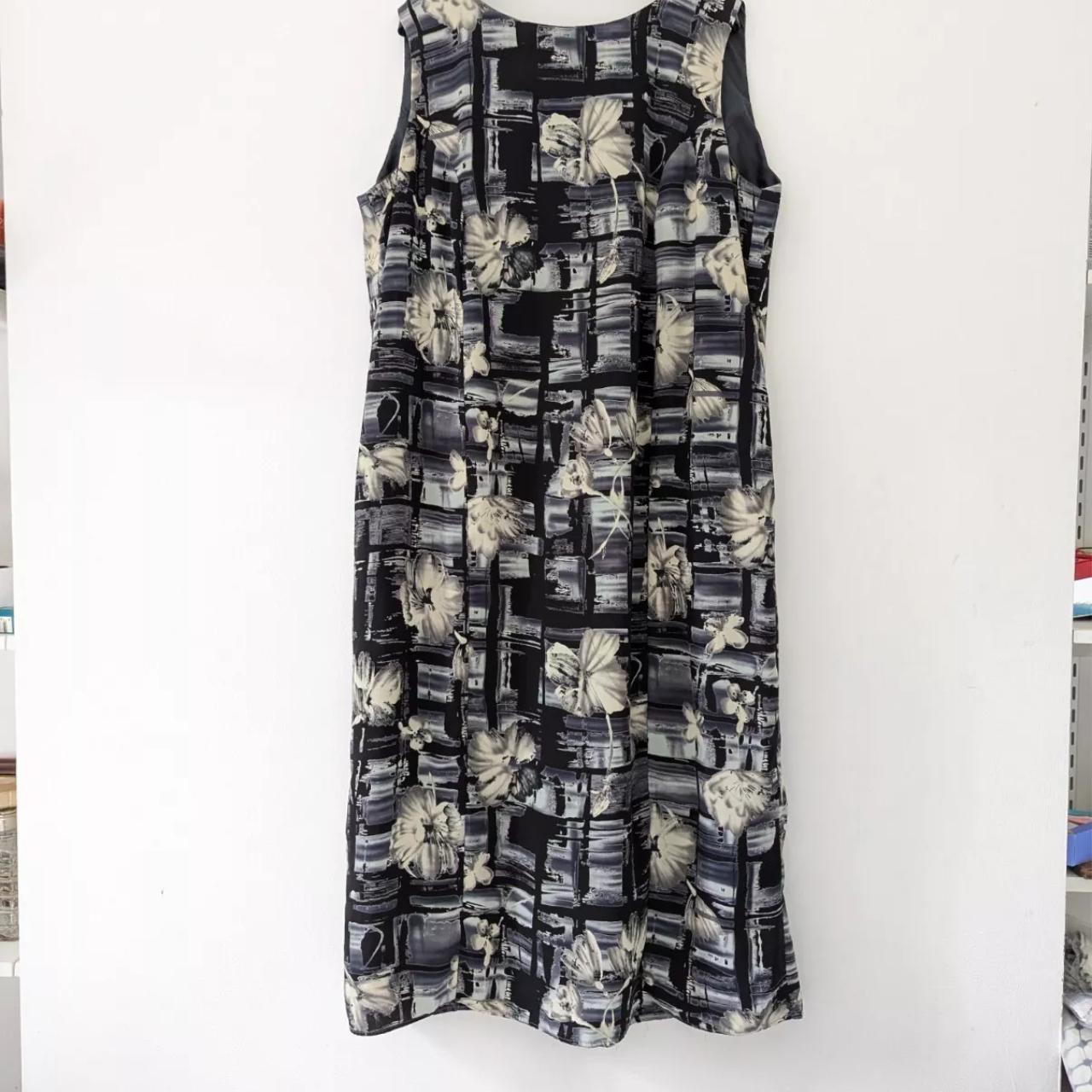 item listed by pensprelovedvintage