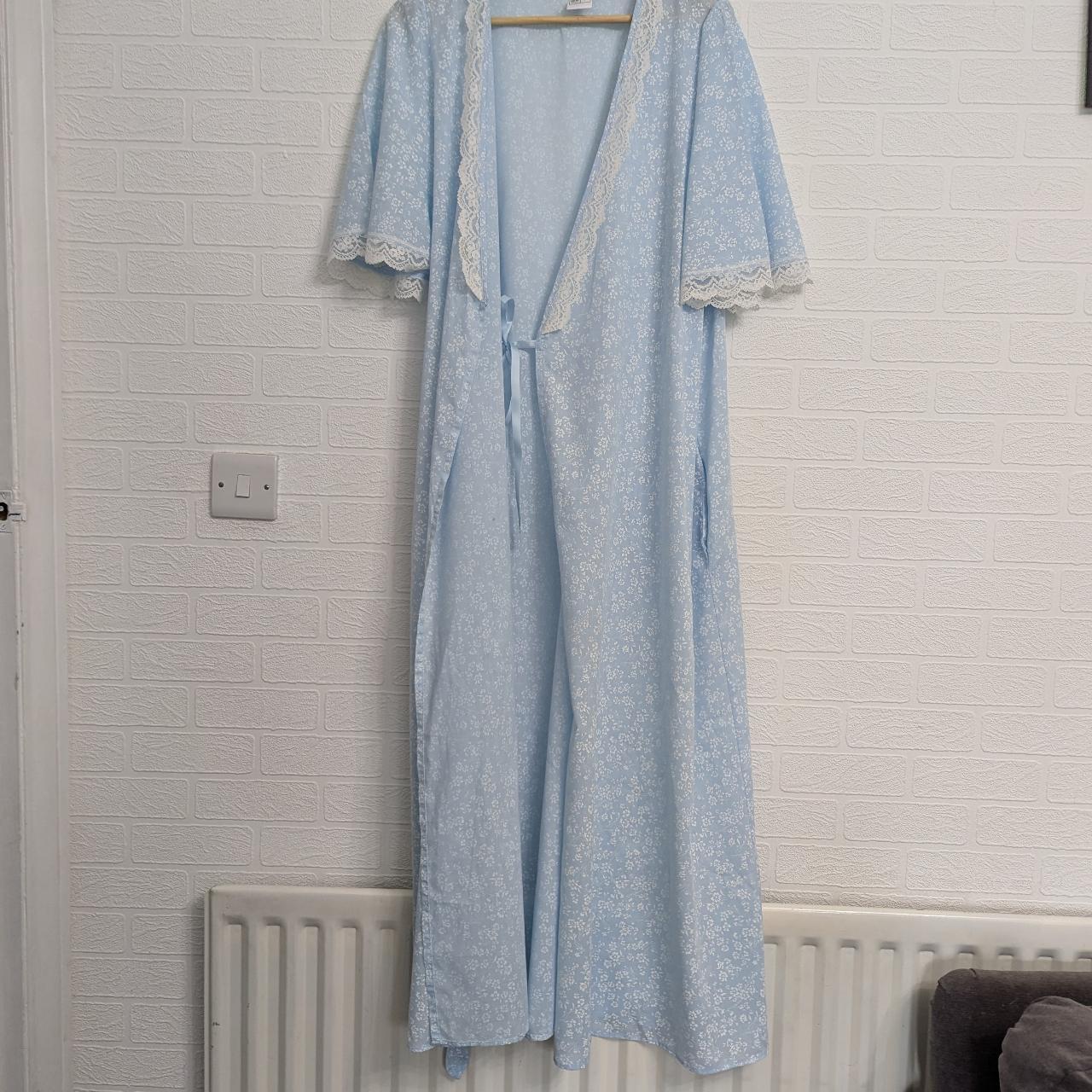 item listed by pensprelovedvintage