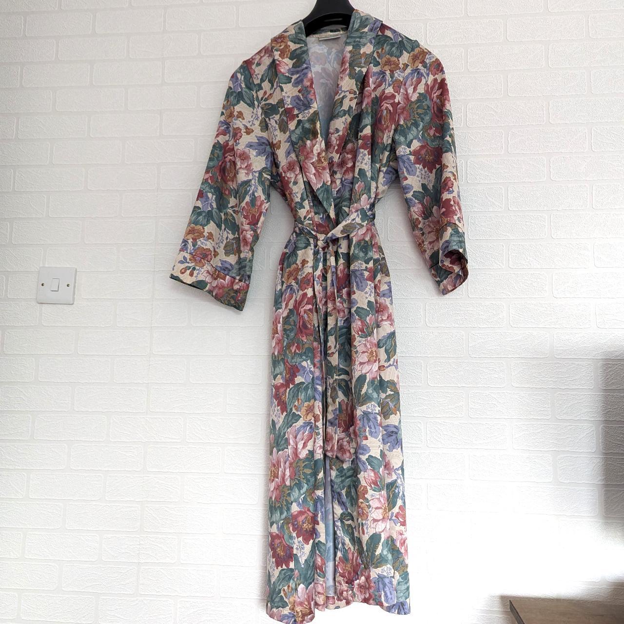 item listed by pensprelovedvintage