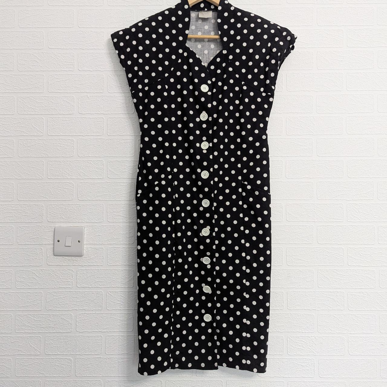 item listed by pensprelovedvintage
