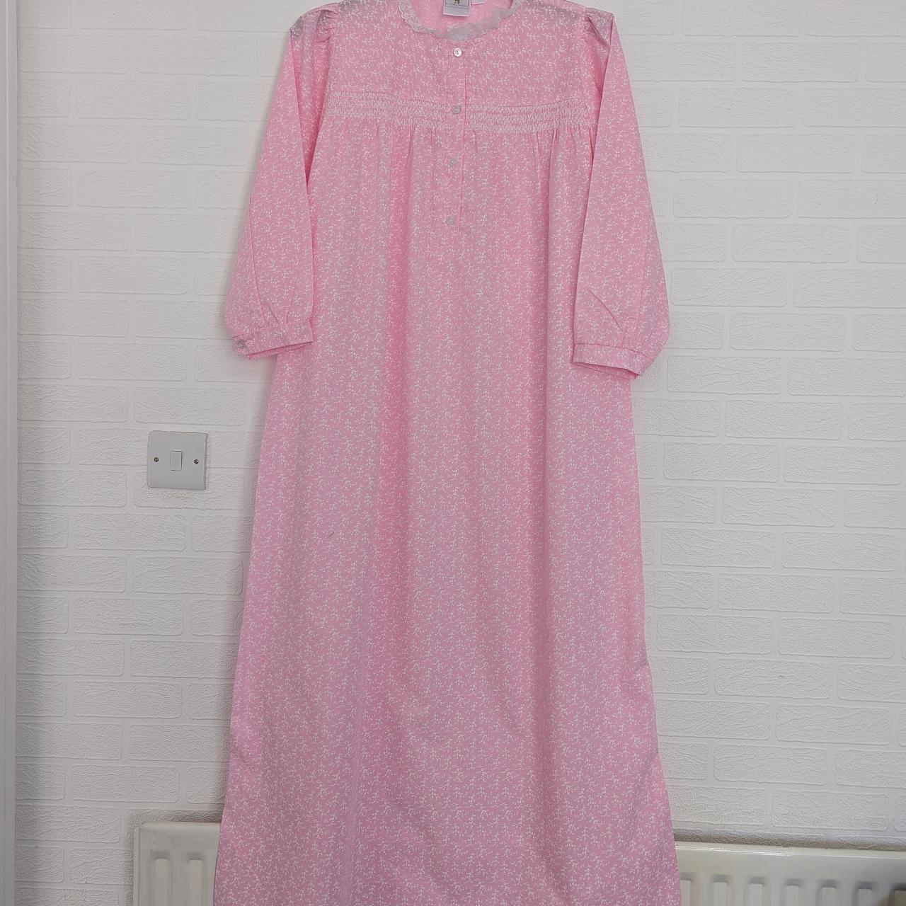 item listed by pensprelovedvintage