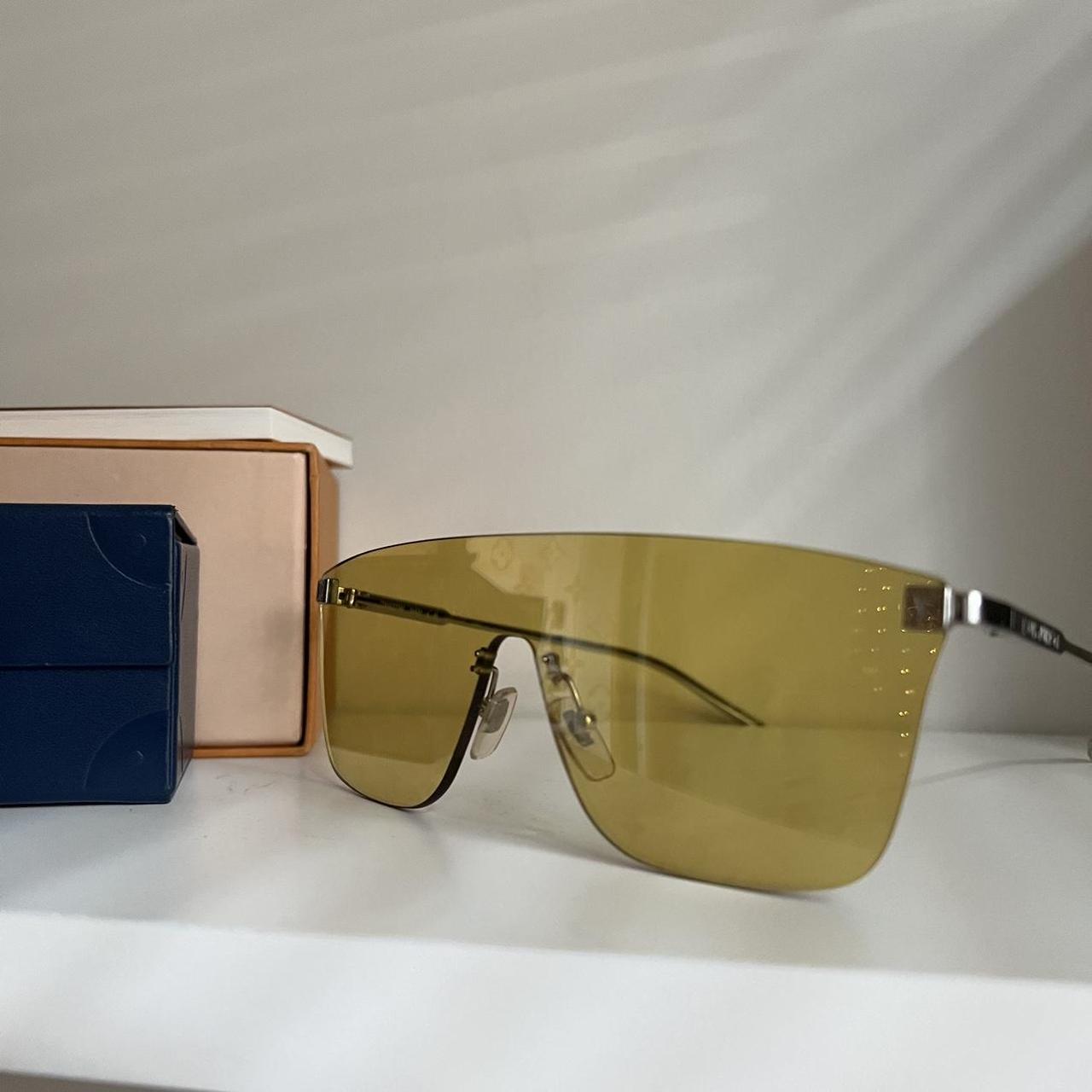 Louis vuitton hot sale yellow sunglasses