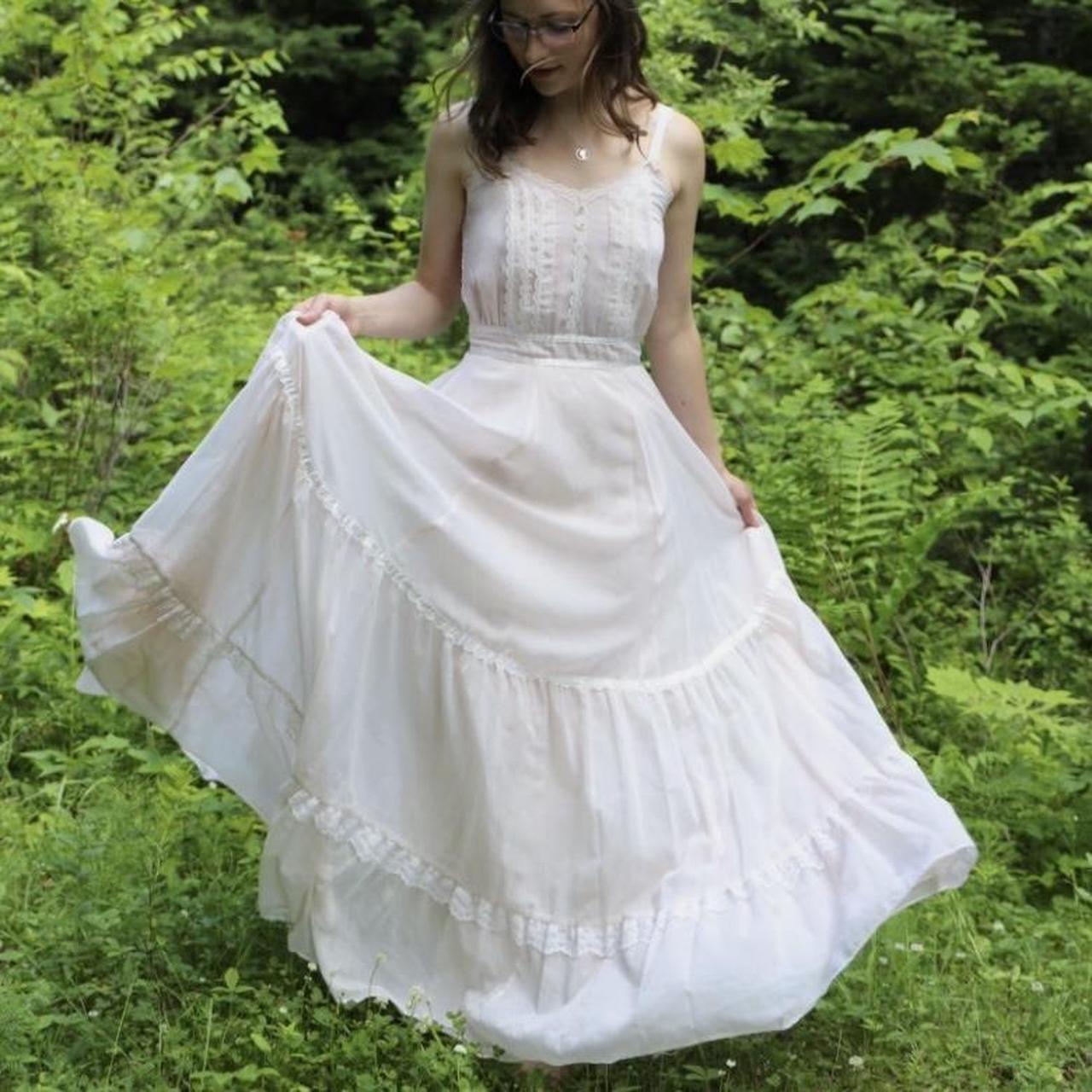 Pastel pink Gunne sax dress 🌸 It has no label but... - Depop