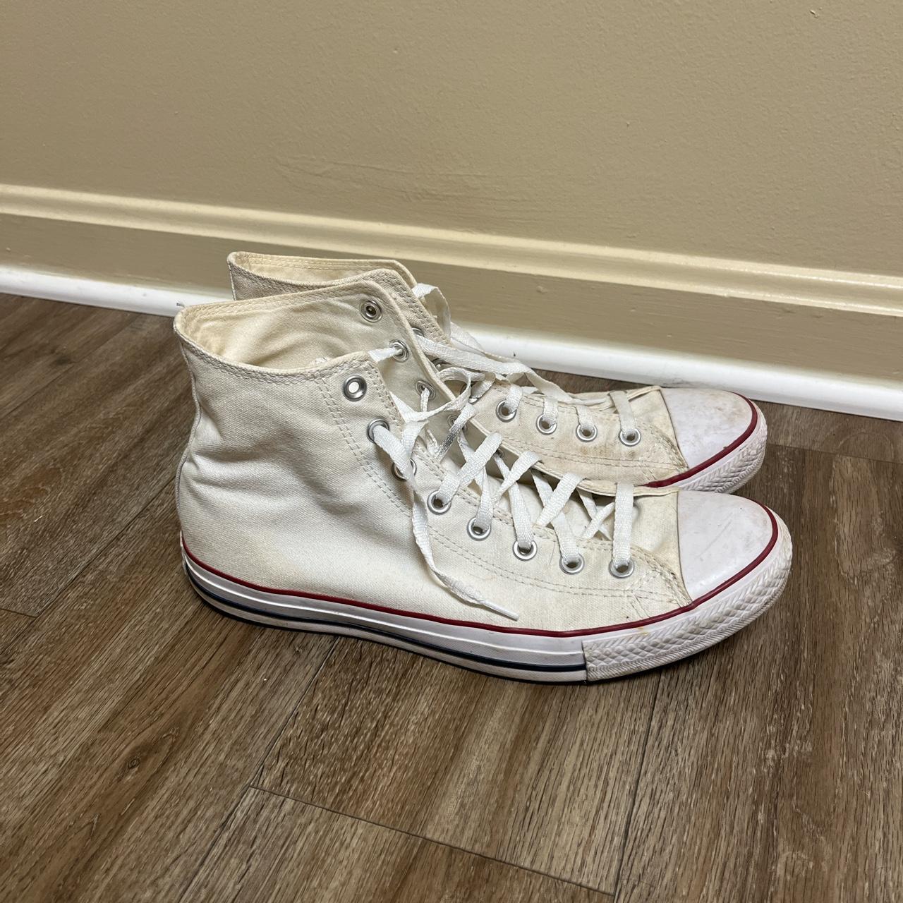 White clearance eyelet converse