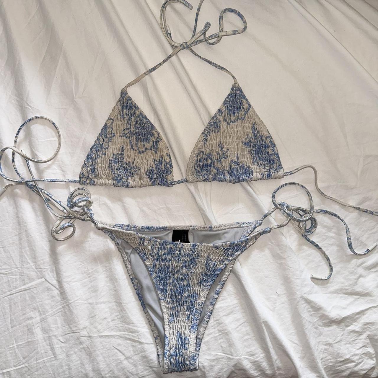 Triangl Women's White and Blue Bikinisandtankinisets Depop