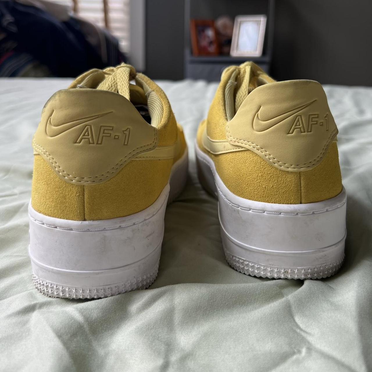 nike air force 1 lv8 womens yellow