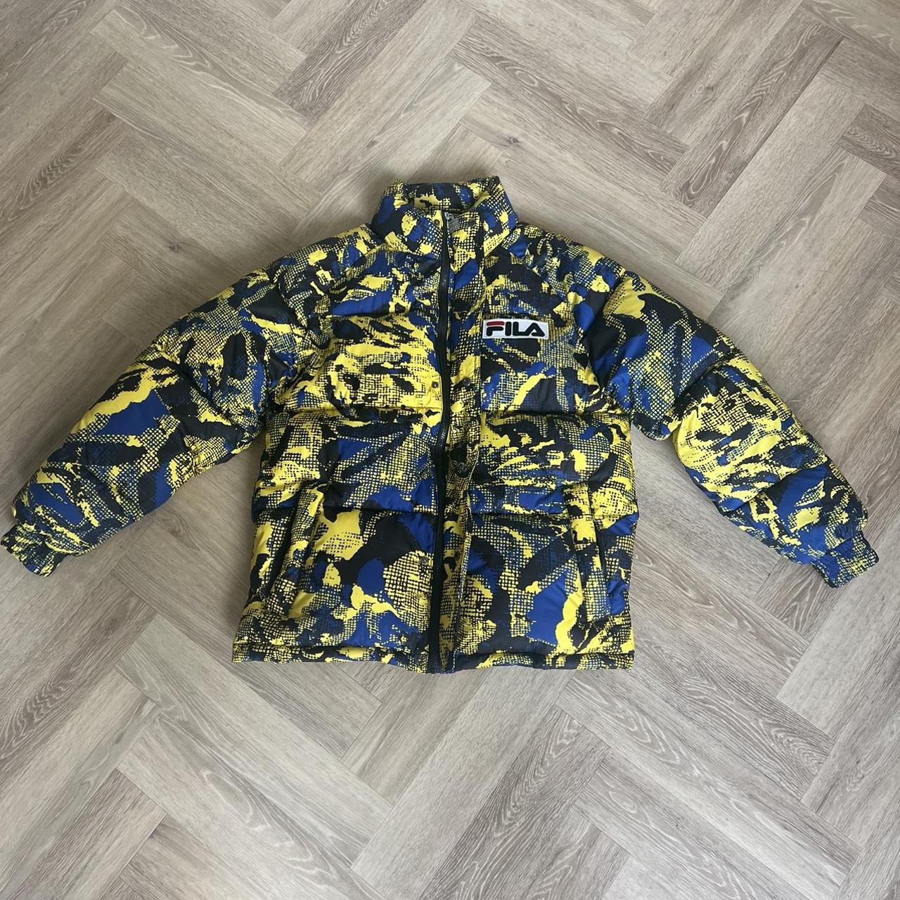 Fila puffer coat hardly ever worn, brilliant