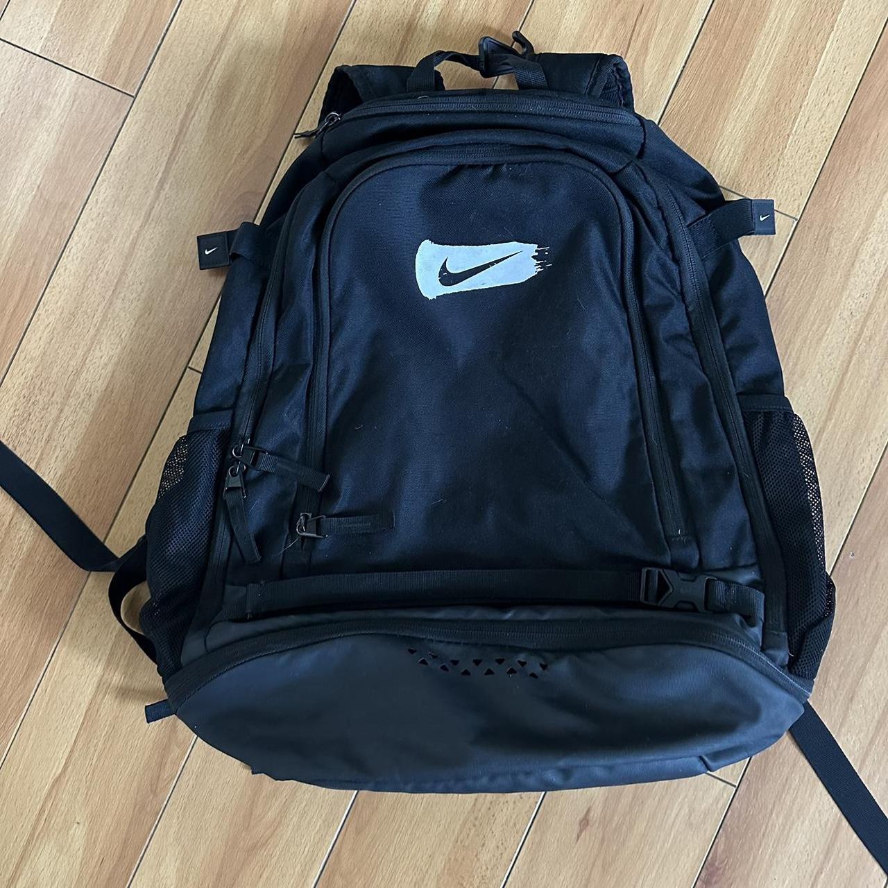 Nike vapor clutch outlet bat backpack