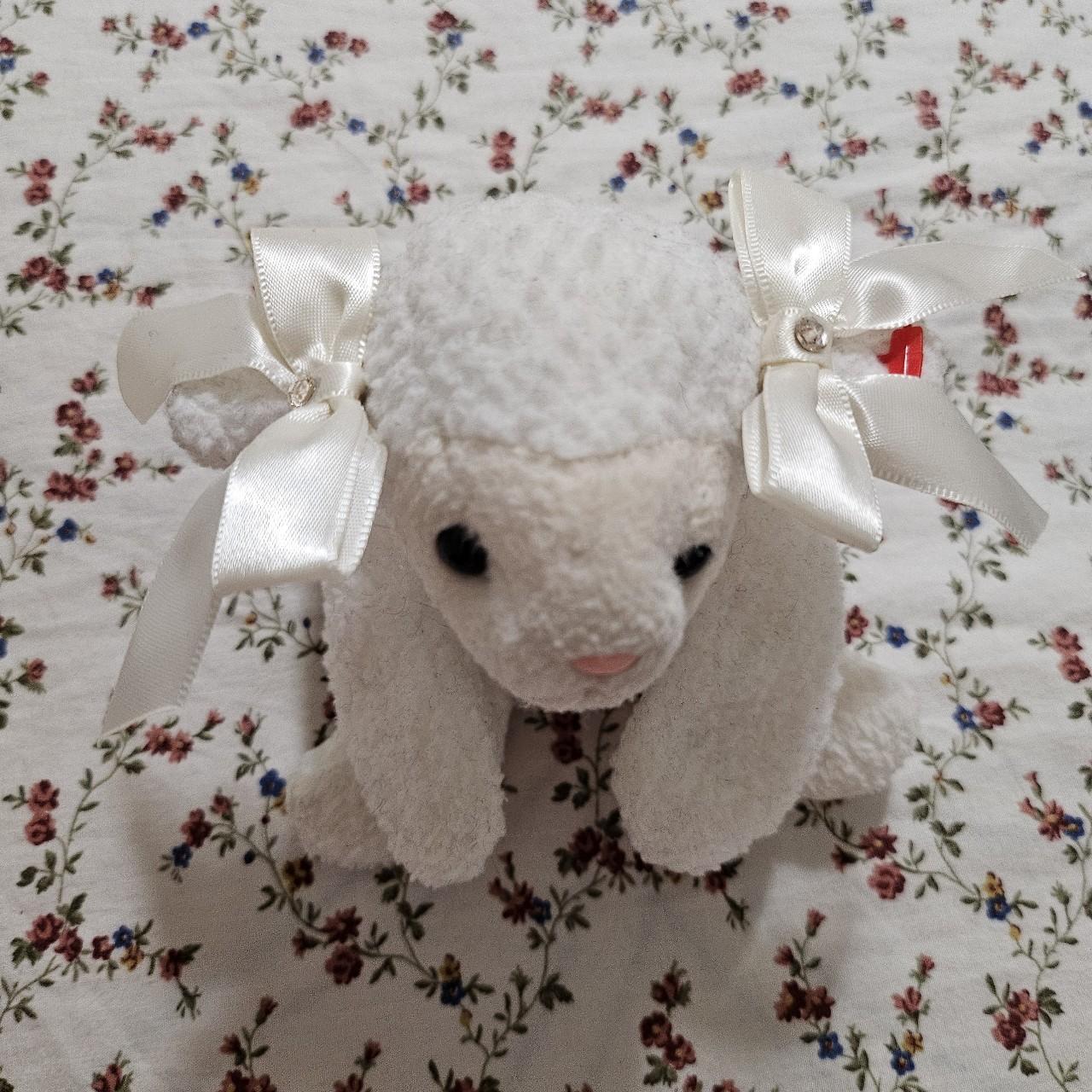item listed by strawbun