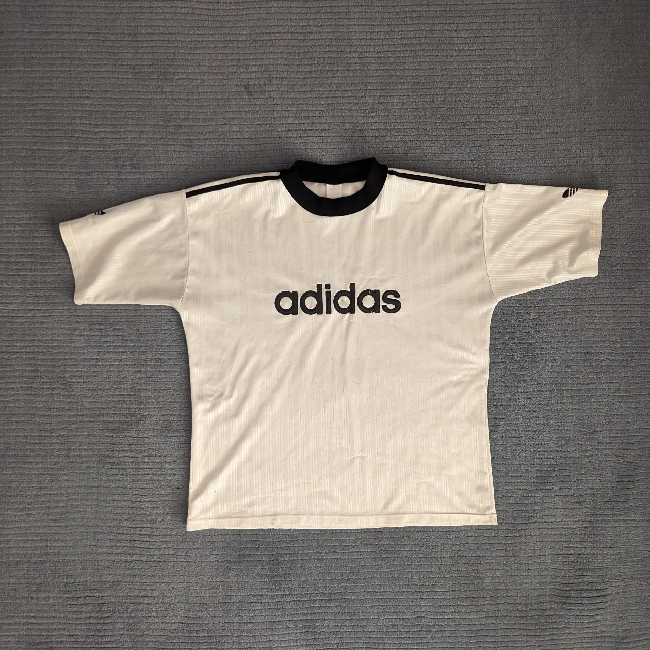 t shirt adidas superstar