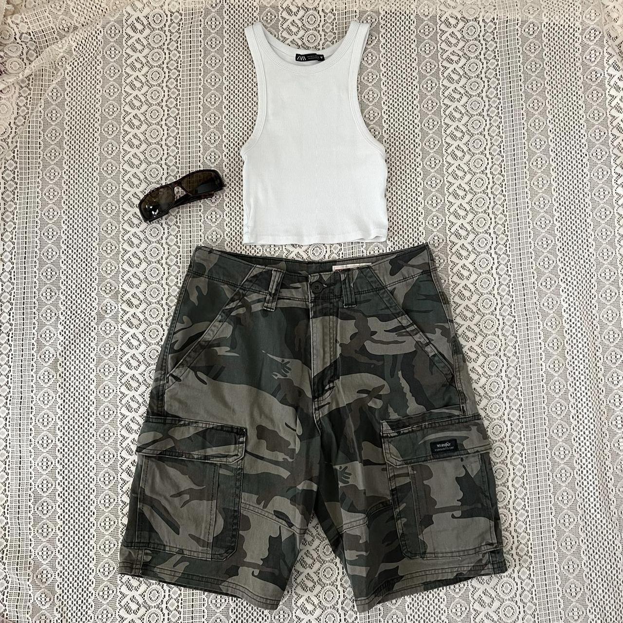 item listed by serendipitythriftss