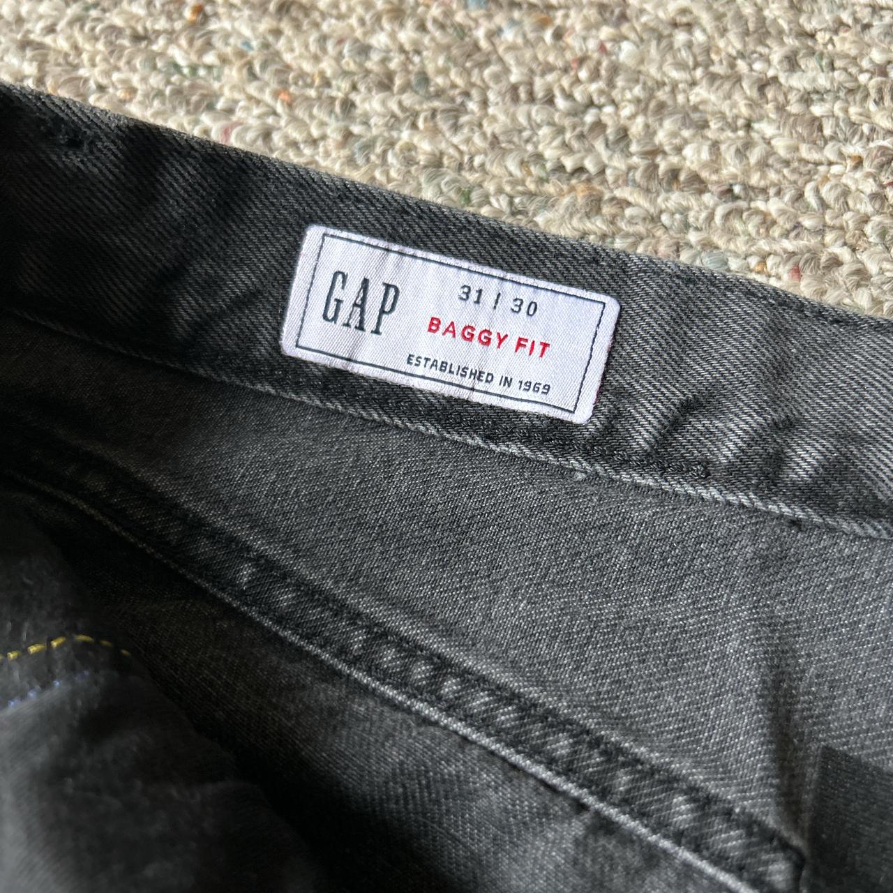 item listed by pawlvee