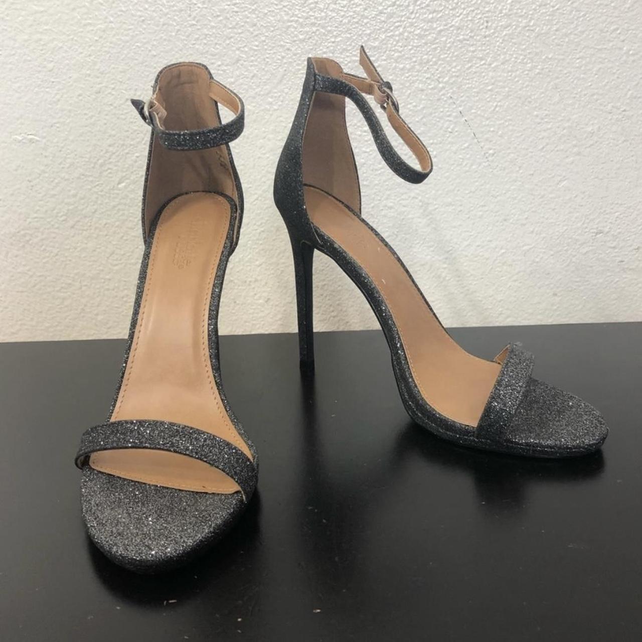 Charcoal on sale gray heels