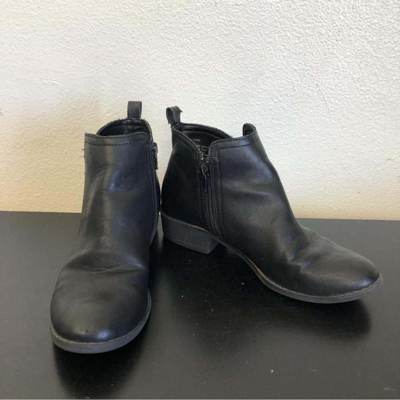 American eagle black outlet booties