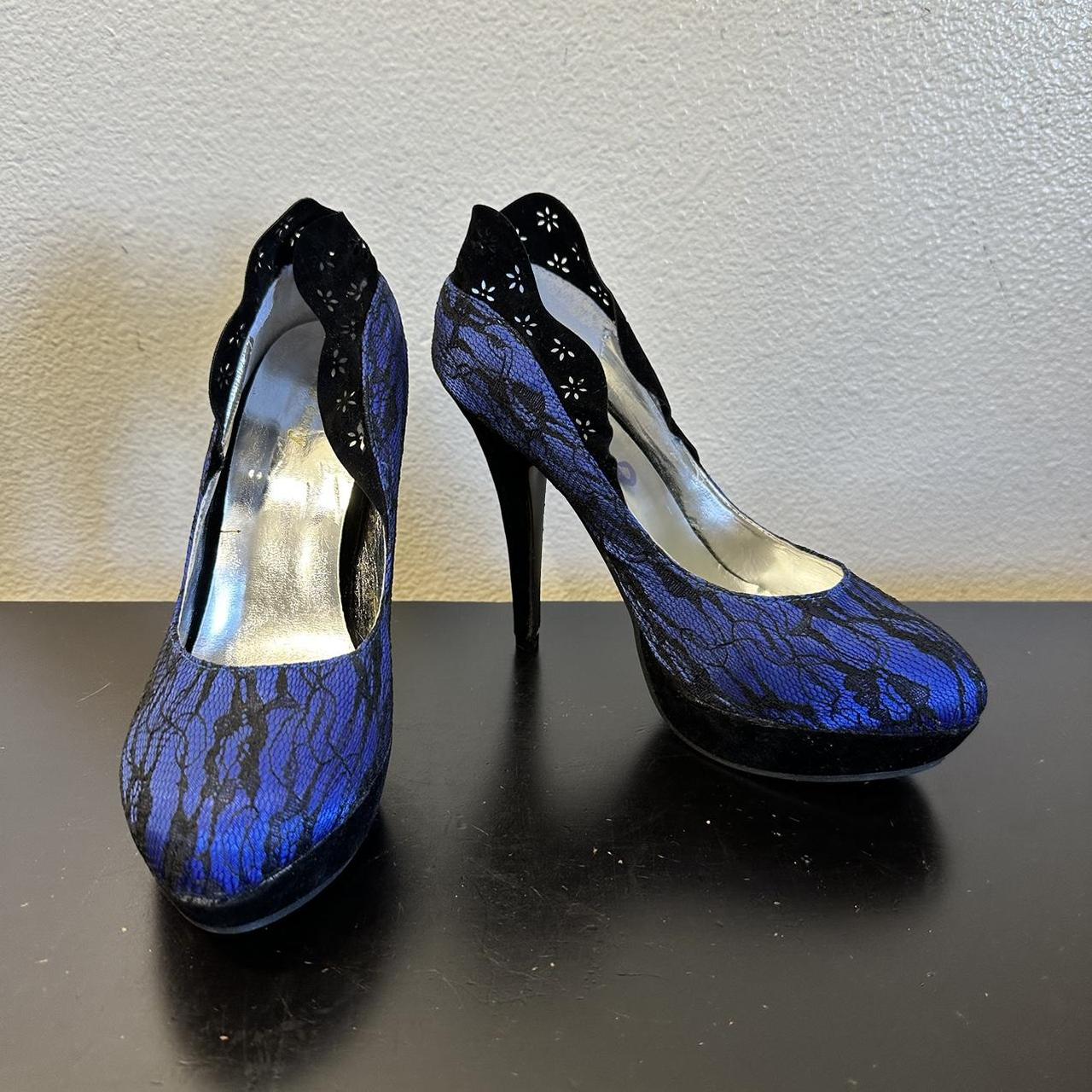 Black high heels size 2024 9