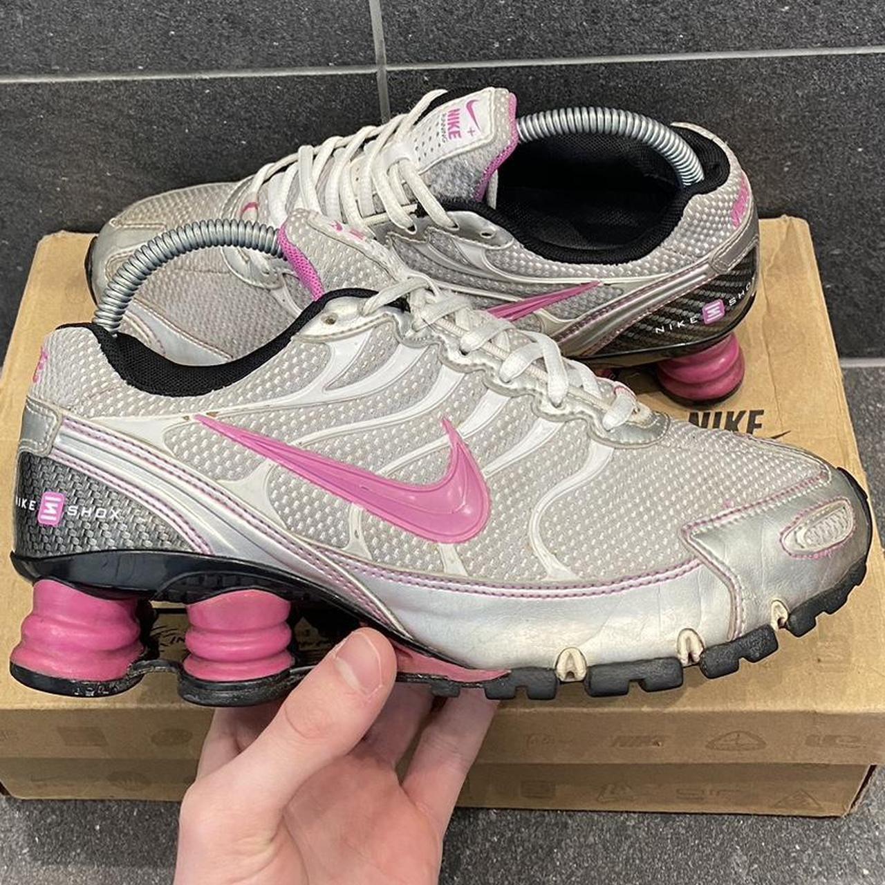 Nike shox turbo 6 silver and pink 2007 good. Depop