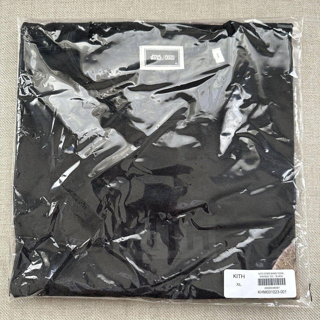 Kith Men's Black T-shirt | Depop