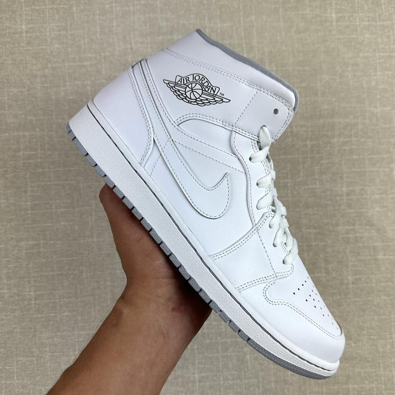 Jordan 1 mid white wolf clearance grey