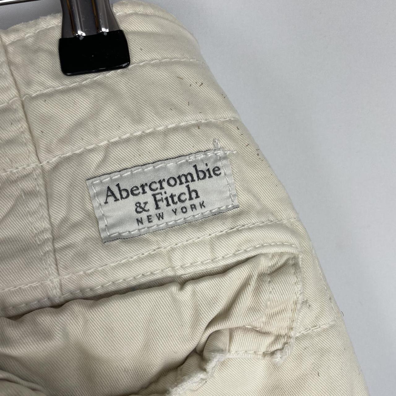 Abercrombie & Fitch Women's Cream Shorts | Depop