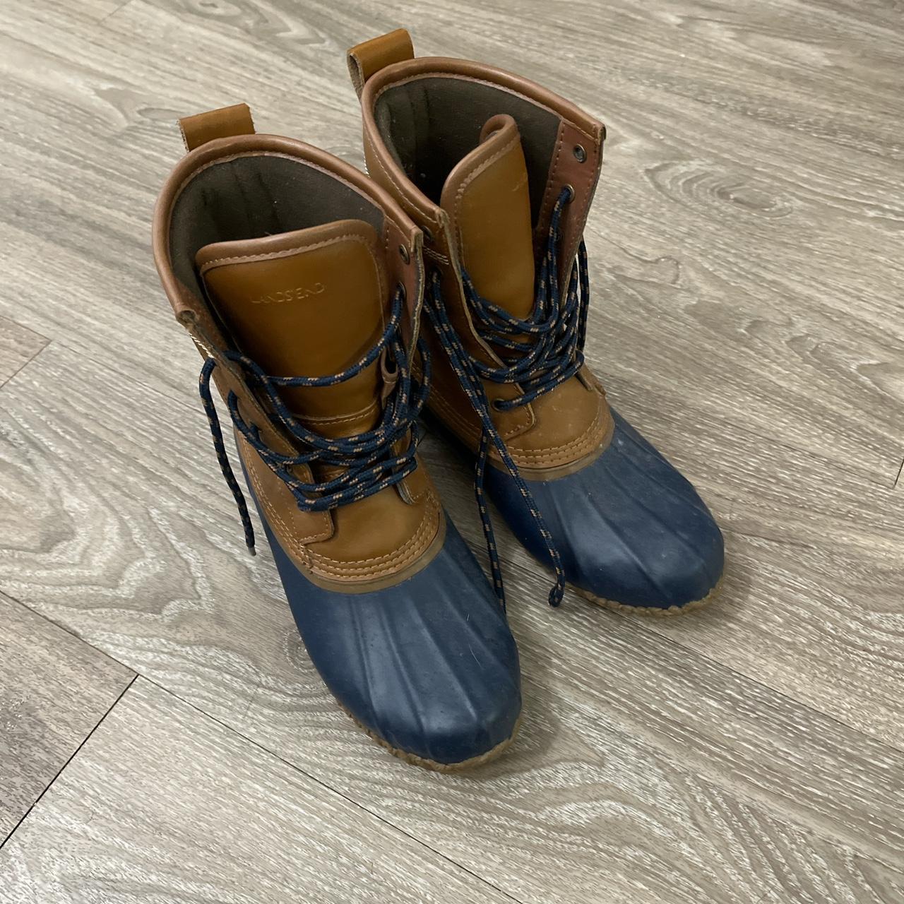 Brown and navy duck boots best sale