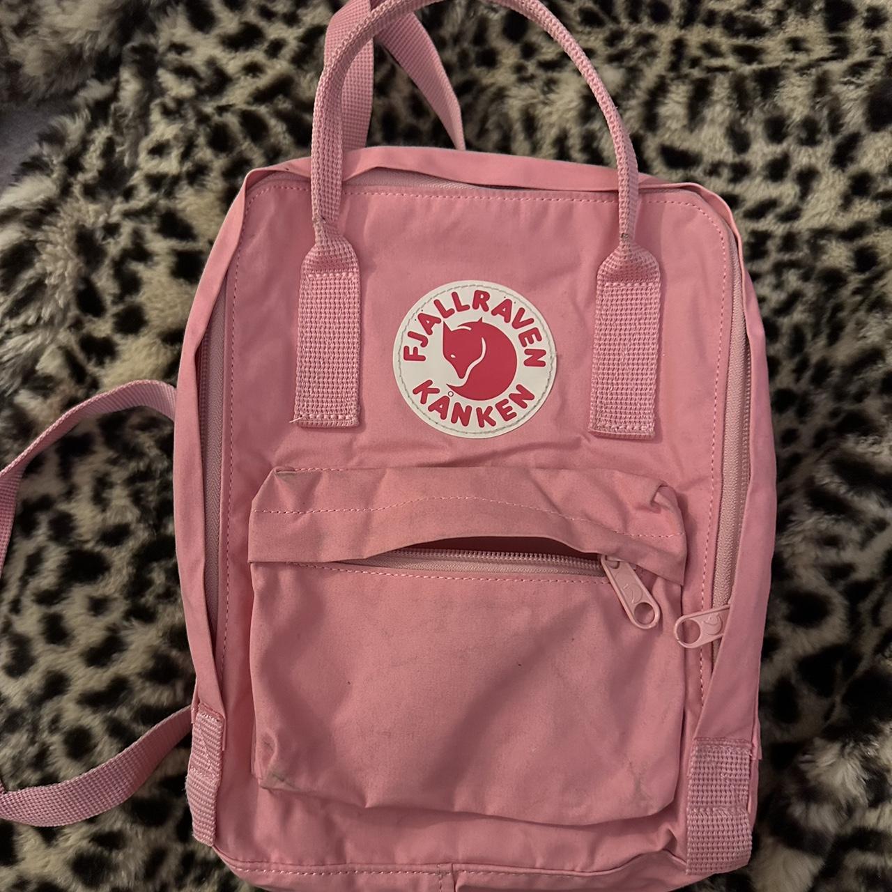 Light pink hotsell fjallraven kanken