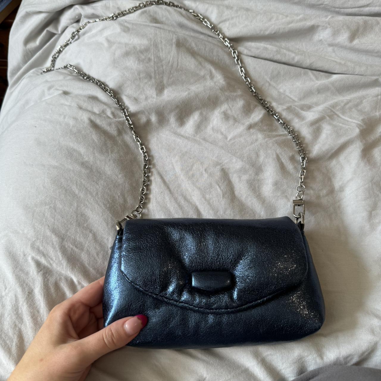 item listed by aemiliax