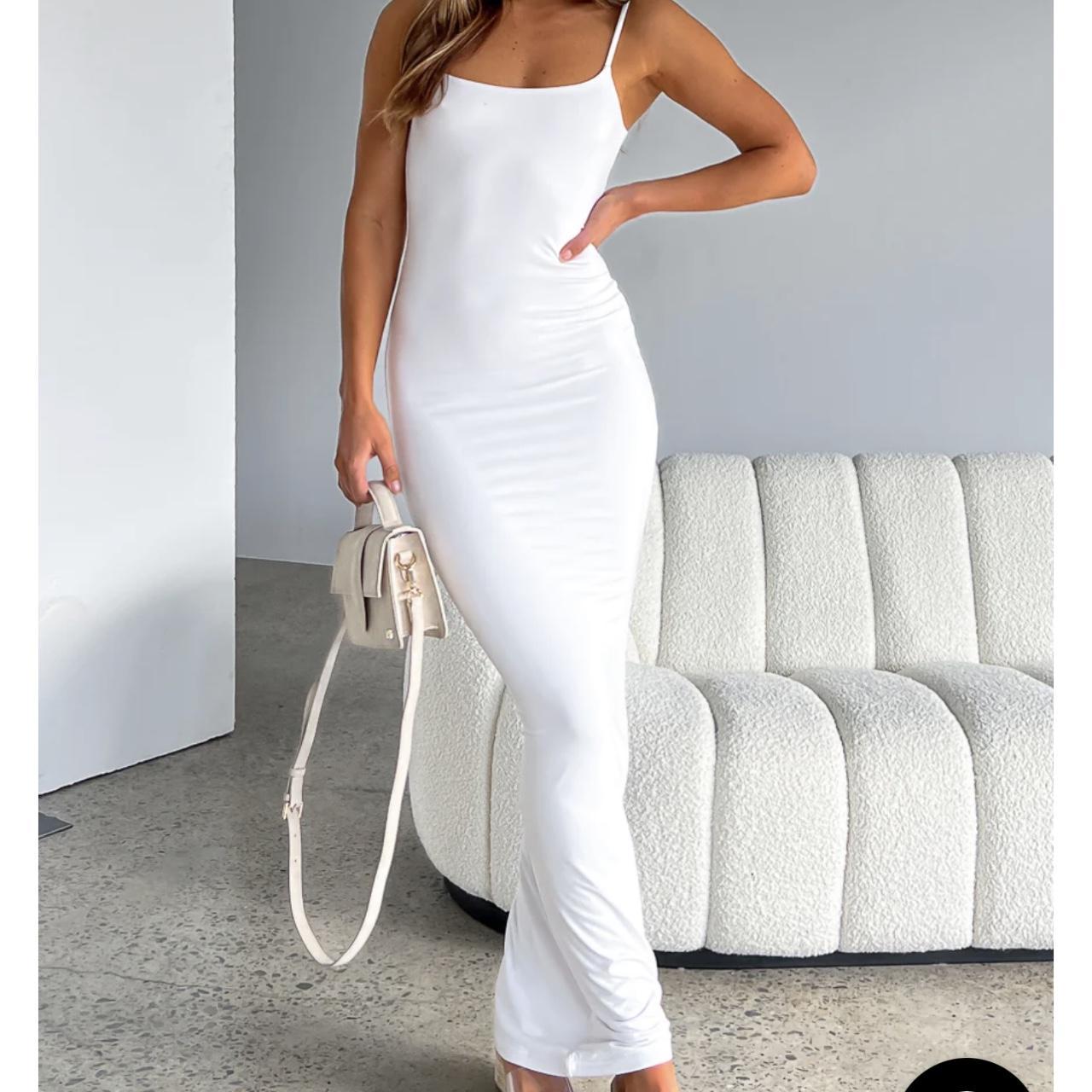 WHITEFOX WHITE MAXI BODYCON DRESS SIZE XS - Depop