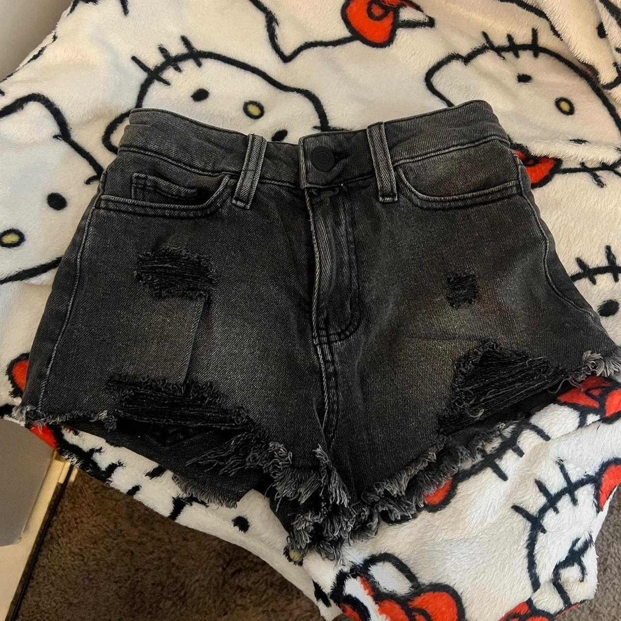 item listed by jennabbyxoxo