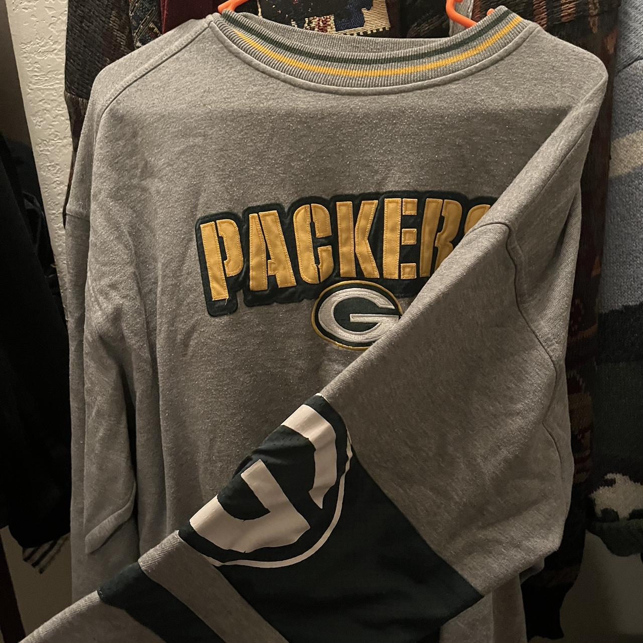 Nfl sweatshirt-vintage - Depop