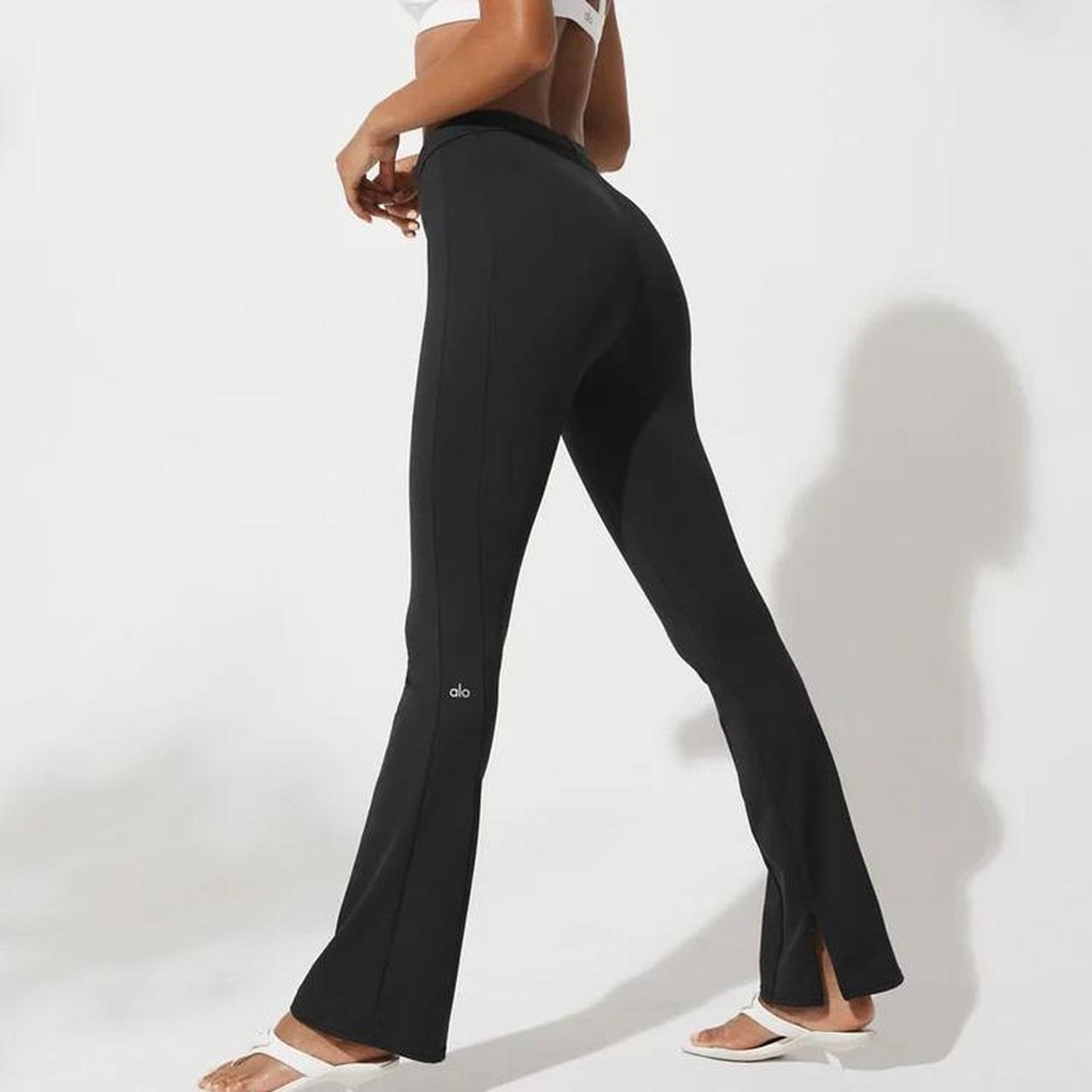 Alo High-Waist Zip It Flare Legging Alo Yoga - | Depop