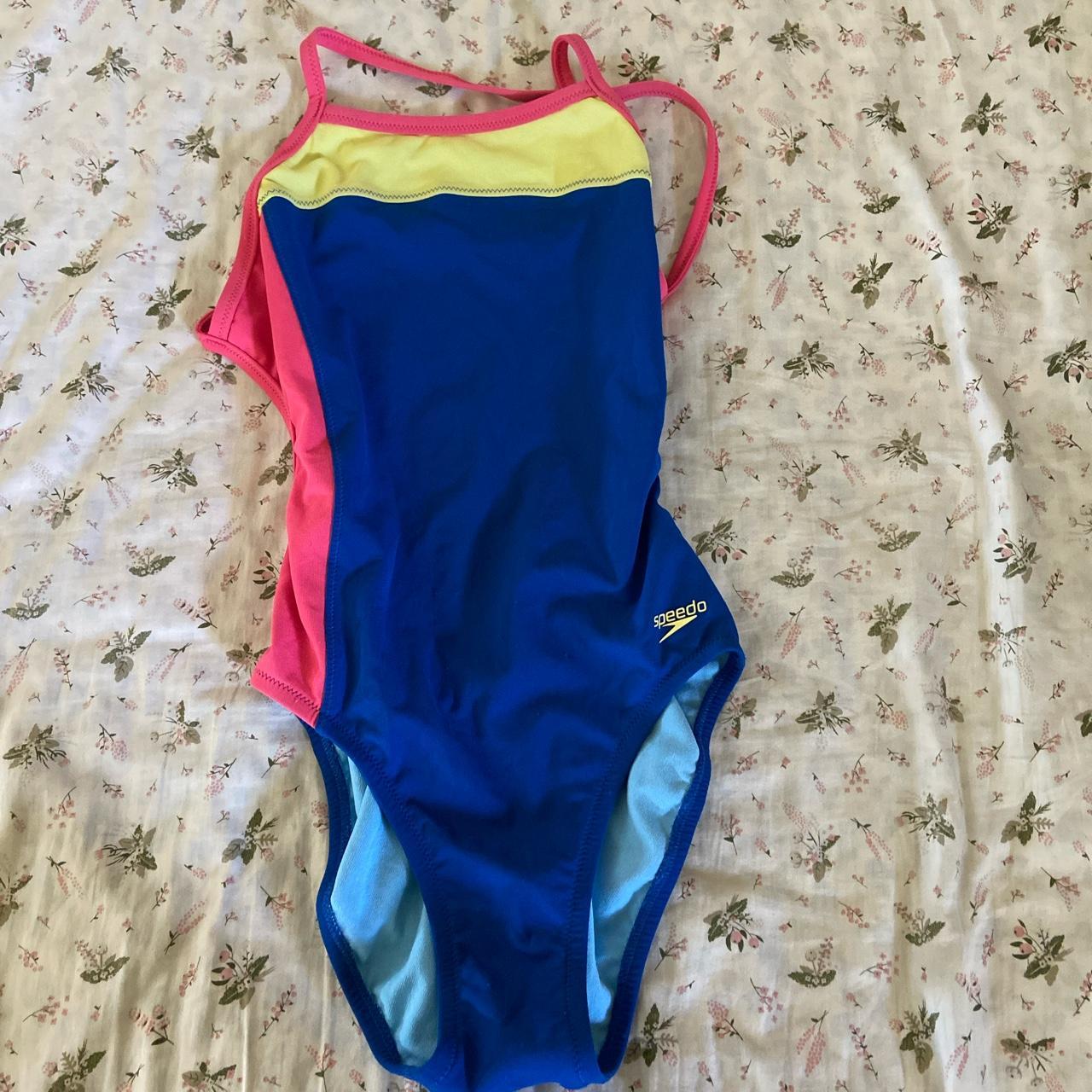 Speedo Women's Swimsuit-one-piece | Depop