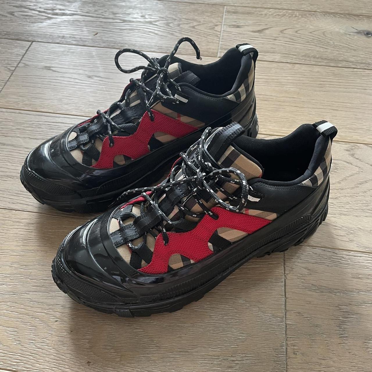 Burberry arthur sneaker con best sale