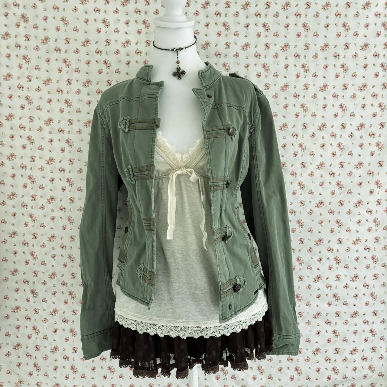 item listed by bunnystephyclothing