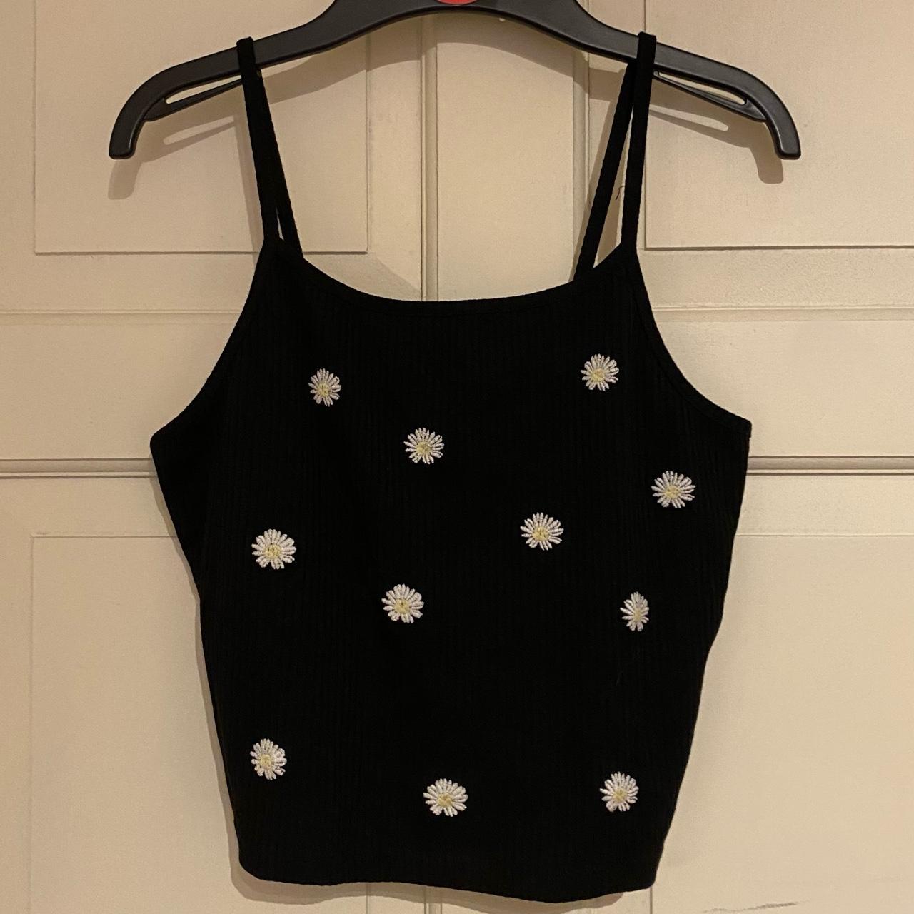 Matalan Women's Black and White Tshirt Depop