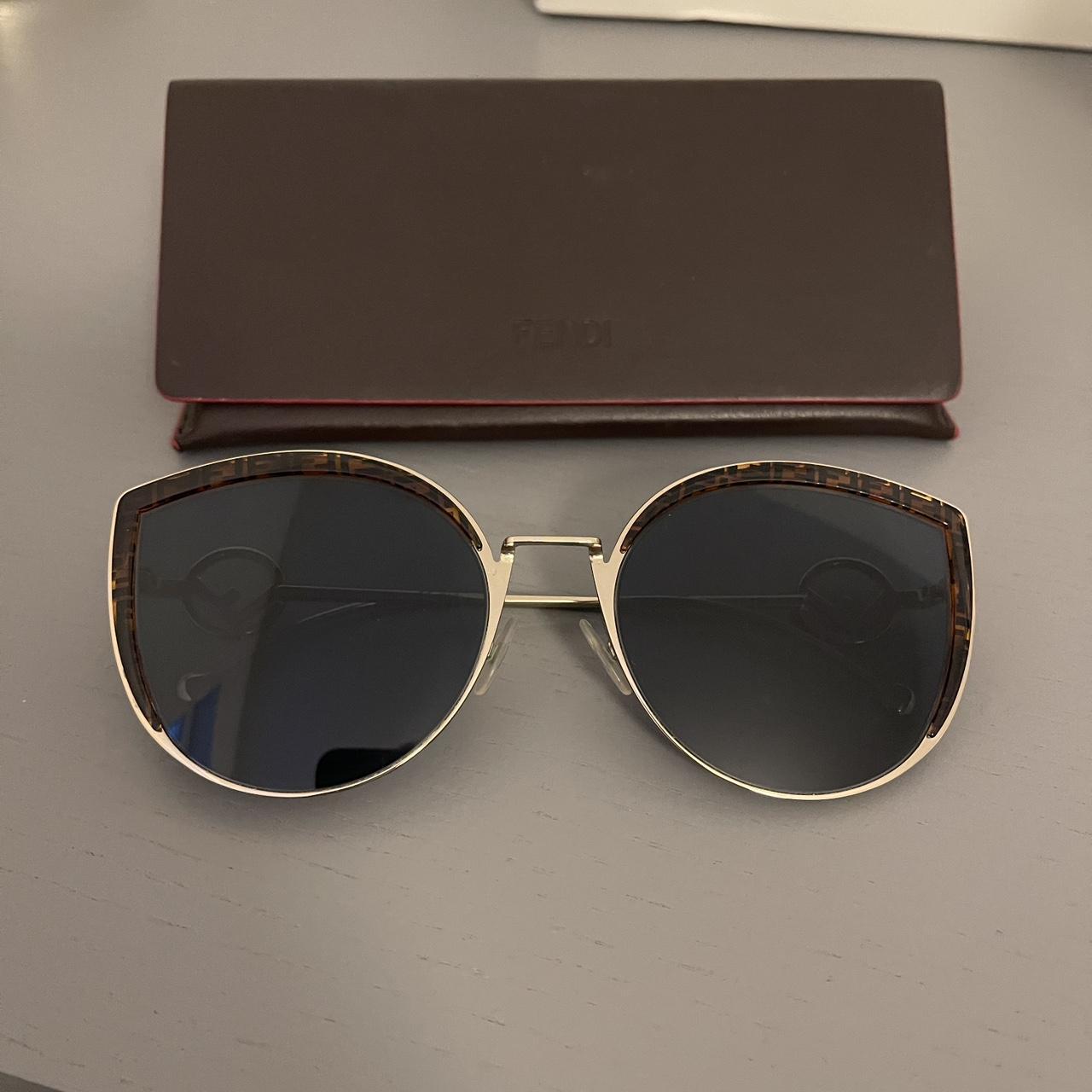 Genuine authentic Fendi oversized cat eye sunglasses