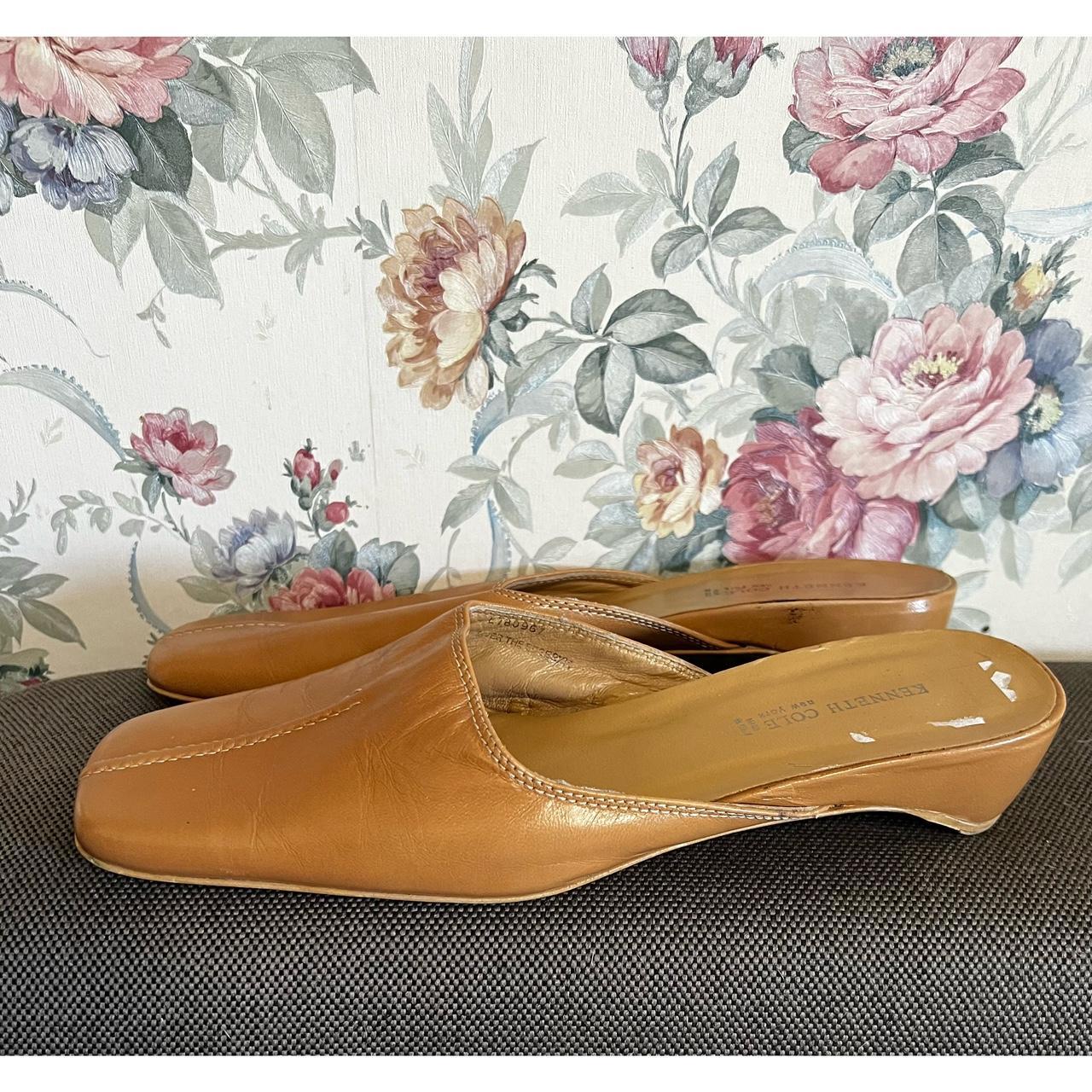 Cole Women's Tan Footwear Depop