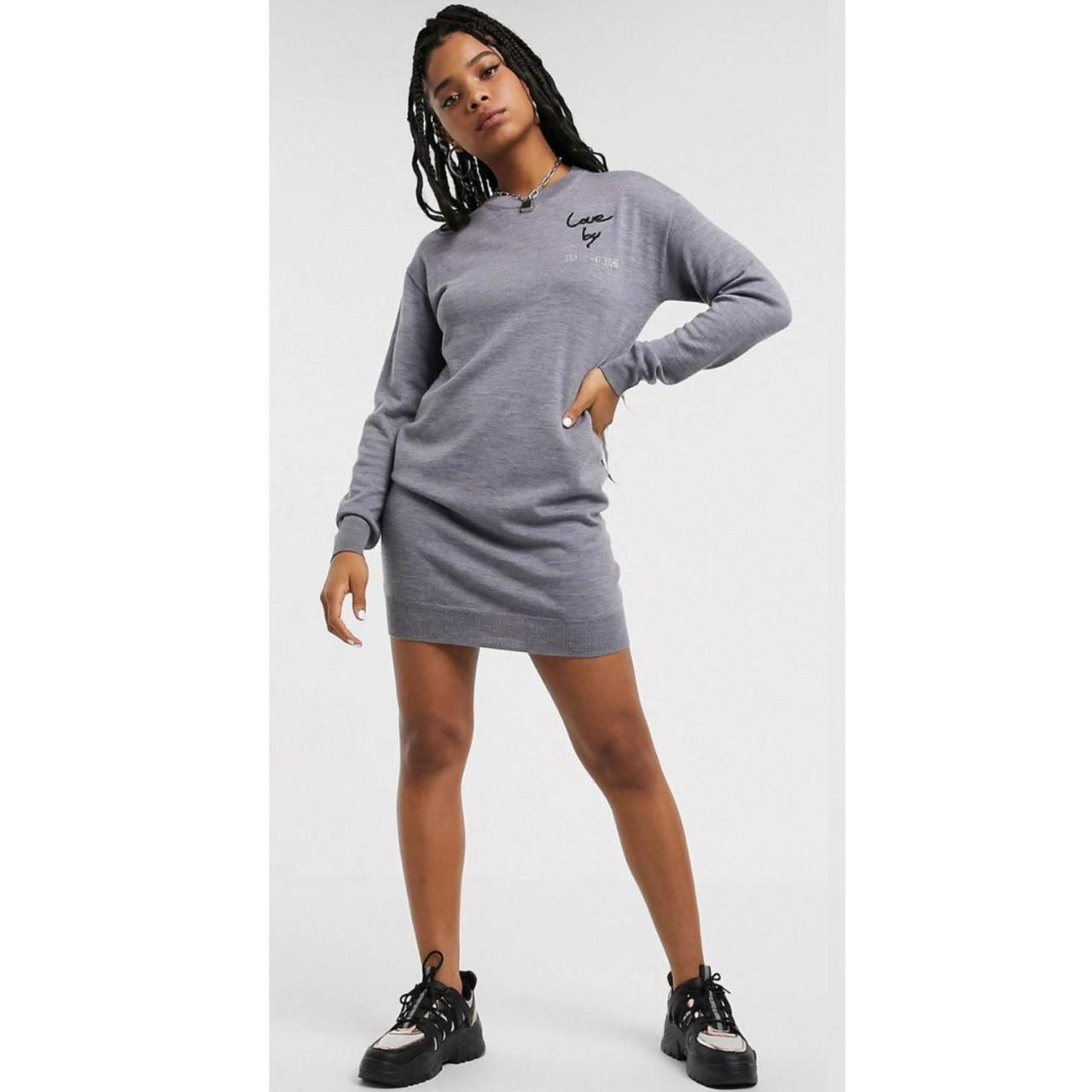 Moschino jumper 2024 dress womens