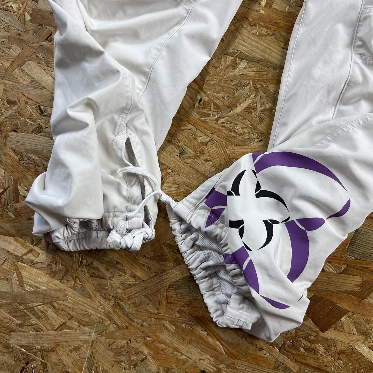 NIKE PARACHUTE M SWEATPANTS 2000S CYBER SHOX TN AIR | Depop