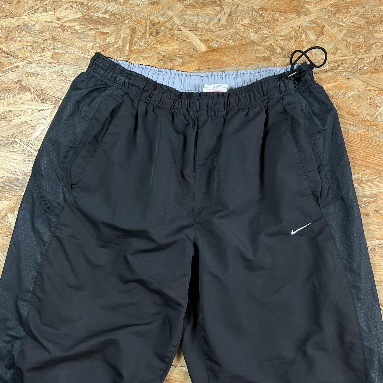 NIKE SHOX SWEATPANTS VINTAGE TROUSERS TRACK PANTS | Depop NIKE SHOX SWEATPANTS VINTAGE TROUSERS TRACK PANTS | Depop
