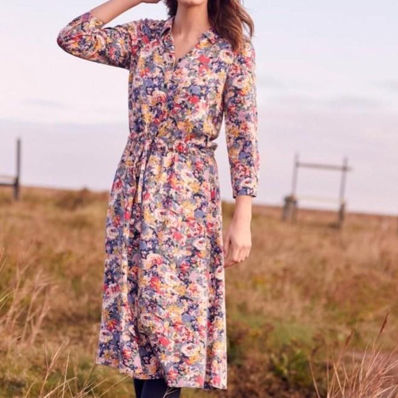 Buy Joules Imogen Long Sleeve Belted Midi Dress from the Joules