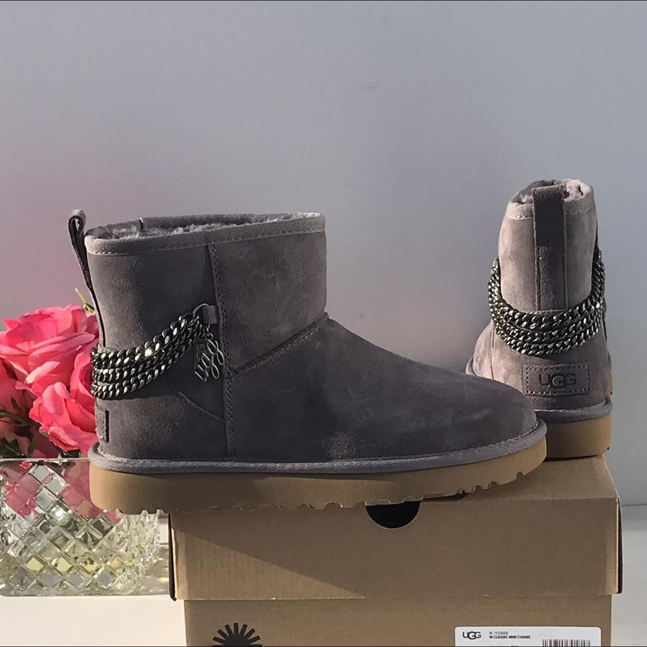 Ugg classic hot sale mini deco