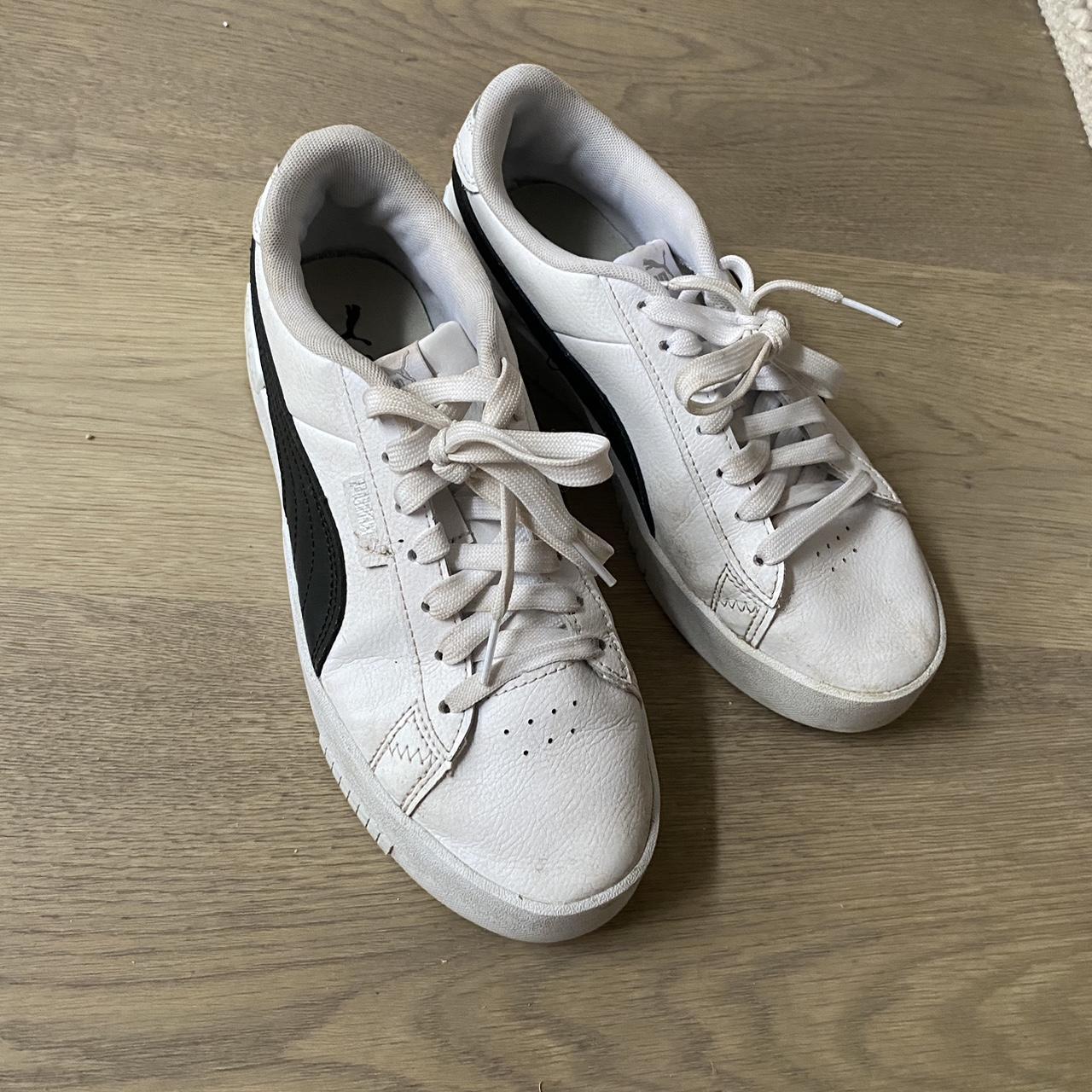 womens white puma trainers