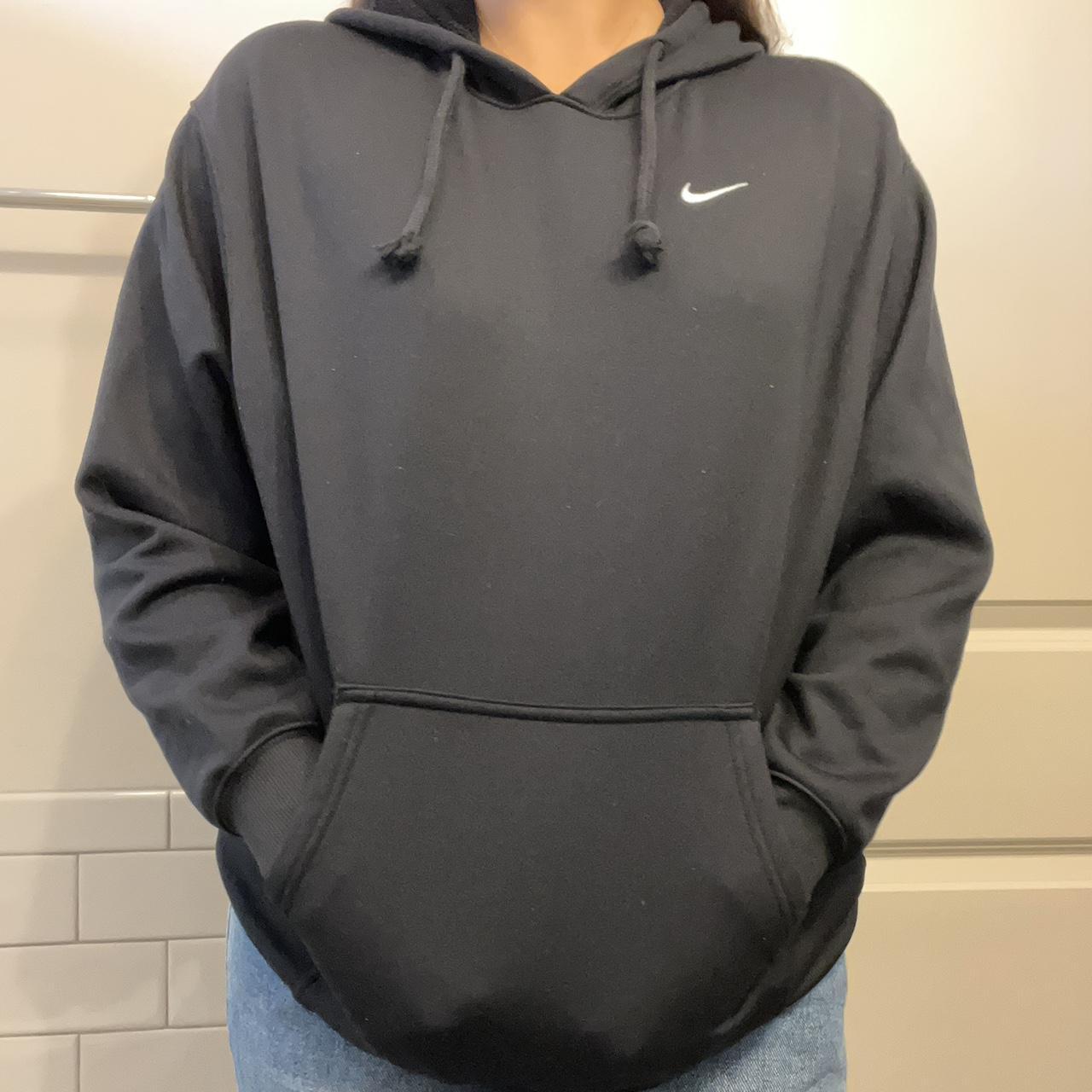 Nike Women's Black Hoodie Depop