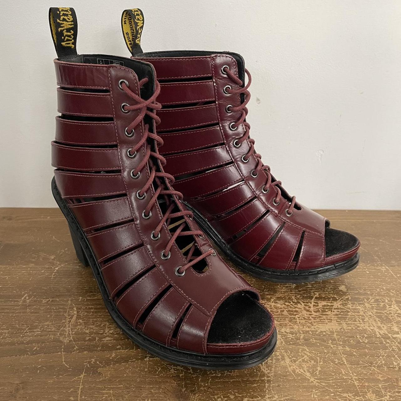 Shiraz Emilyann 10 Eye Sandal Dr Martens UK 6 Red