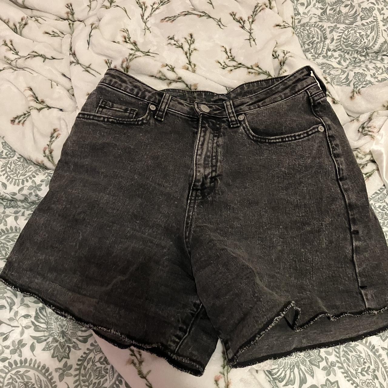 item listed by stellipooh