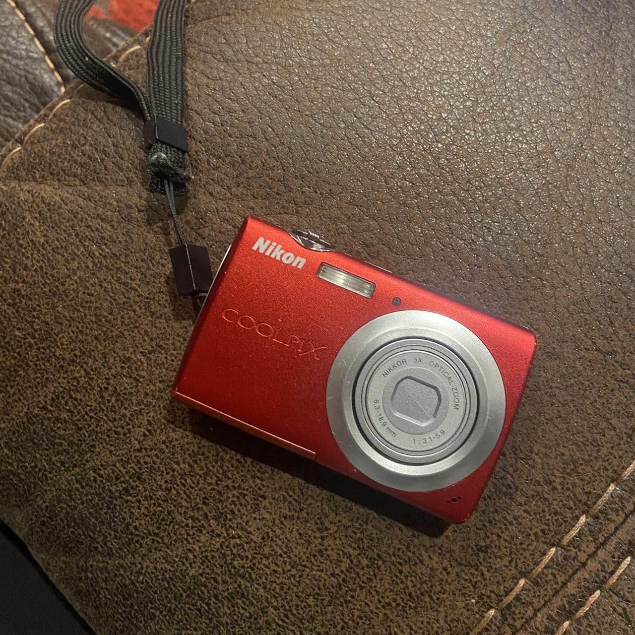 Nikon Coolpix S203 Amazing condition, works very... Depop