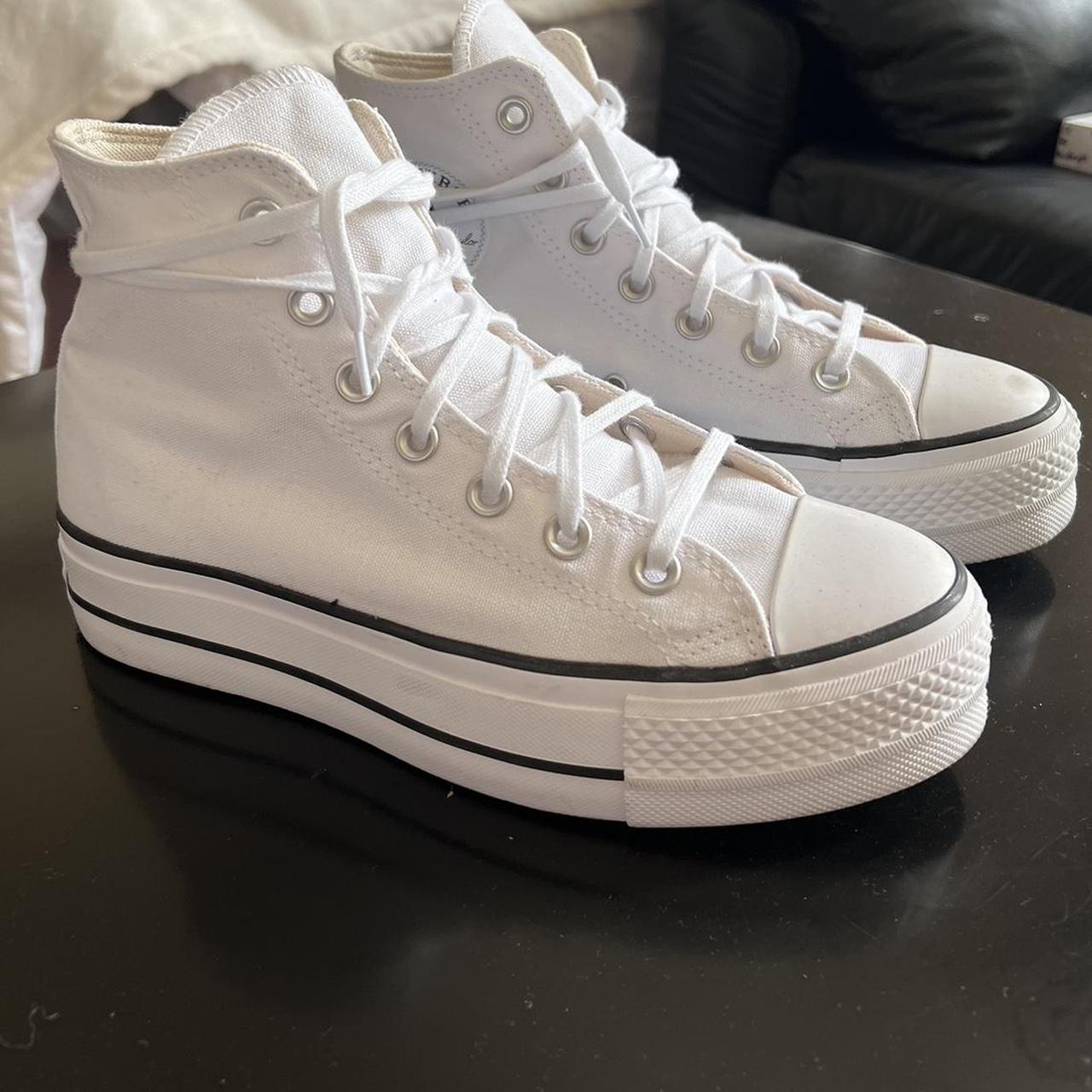 Converse Women's White and Black Trainers | Depop