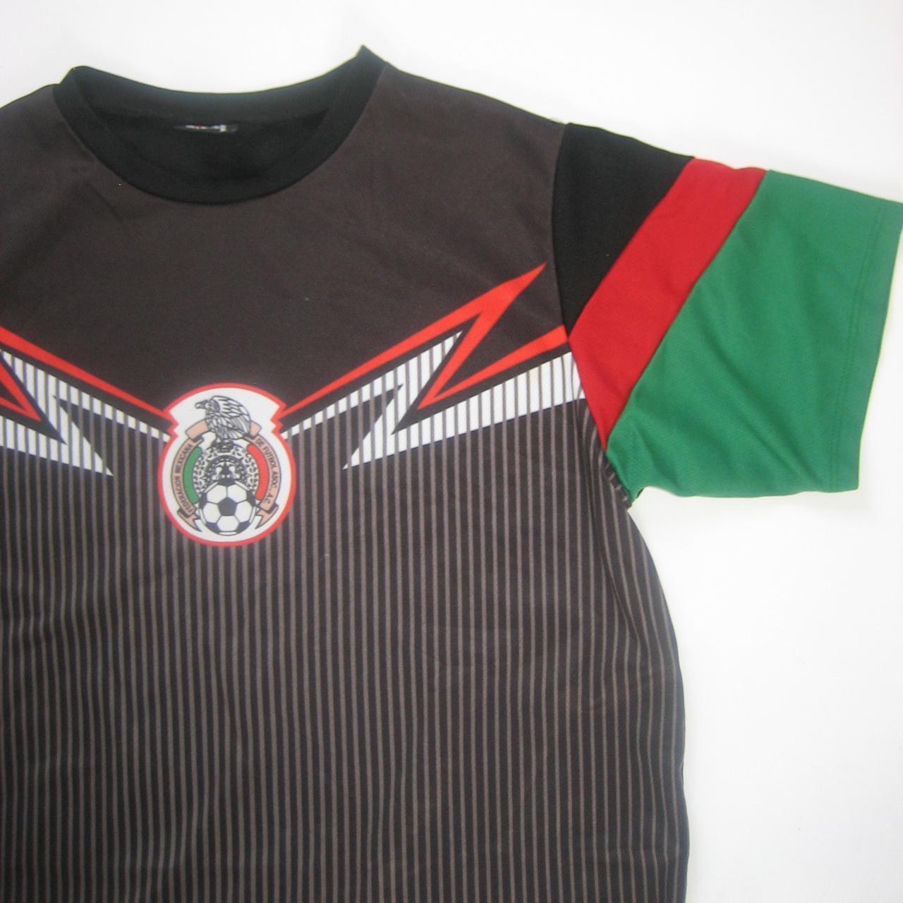 Vintage Mexico National soccer jersey Super comfy - Depop