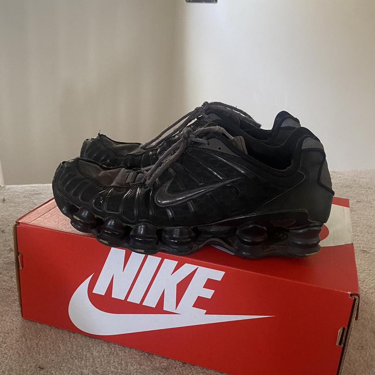 Black and Shadow Grey Nike Shox 🖤 i just recently... - Depop